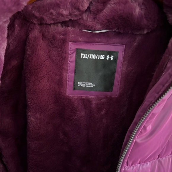 NWT Under Armour Kids' Vibrant Purple (fully lined) Hooded Puffer Jacket YXL - Picture 3 of 7